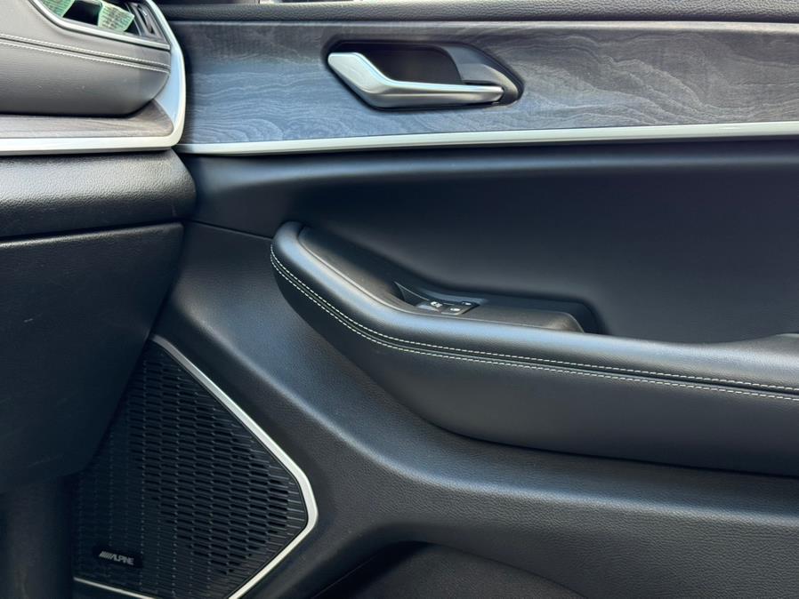 2021 Jeep Grand Cherokee L Limited 4x4, available for sale in Paterson, New Jersey | Champion of Paterson. Paterson, New Jersey 2021 Jeep Grand Cherokee L Limited 4x4, available for sale in Paterson, New Jersey | Champion of Paterson. Paterson, New Jersey