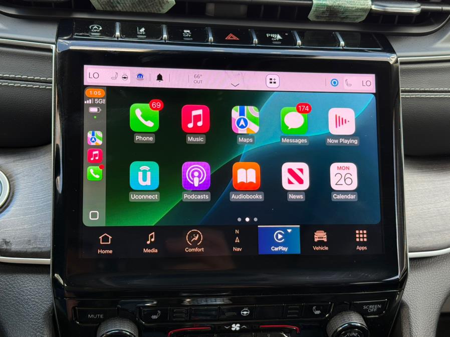 2021 Jeep Grand Cherokee L Limited 4x4, available for sale in Paterson, New Jersey | Champion of Paterson. Paterson, New Jersey 2021 Jeep Grand Cherokee L Limited 4x4, available for sale in Paterson, New Jersey | Champion of Paterson. Paterson, New Jersey