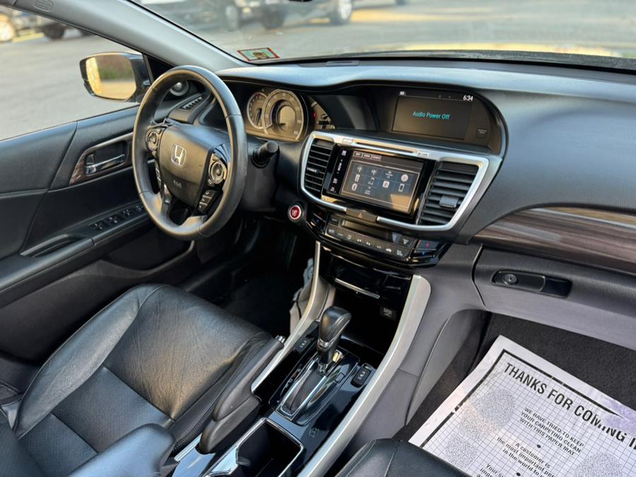 2016 Honda Accord Sedan 4dr V6 Auto Touring, available for sale in Irvington, New Jersey | RT 603 Auto Mall. Irvington, New Jersey 2016 Honda Accord Sedan 4dr V6 Auto Touring, available for sale in Irvington, New Jersey | RT 603 Auto Mall. Irvington, New Jersey