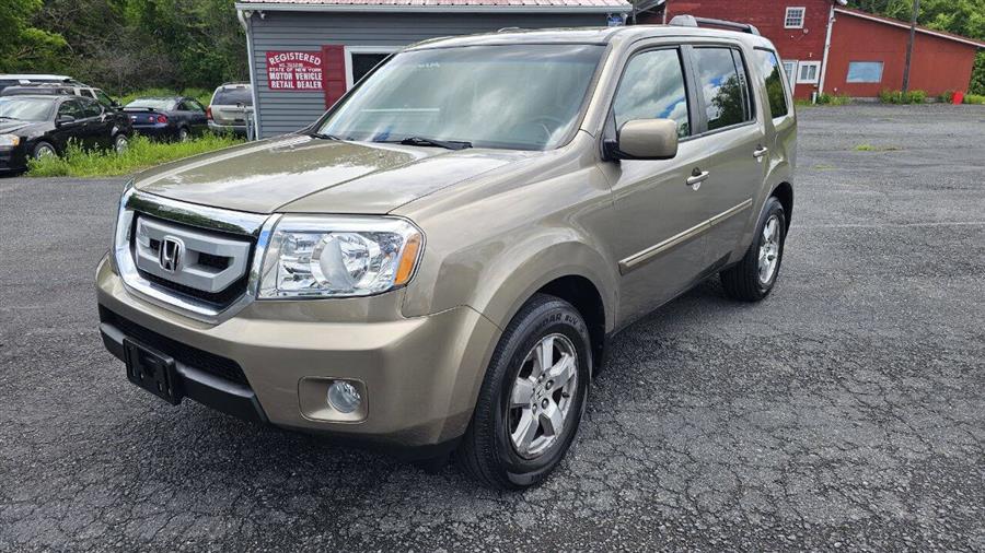 2009 Honda Pilot EX 4x4 4dr SUV, available for sale in Wolcott, New York | Auto Hunter CNY. Wolcott, New York 2009 Honda Pilot EX 4x4 4dr SUV, available for sale in Wolcott, New York | Auto Hunter CNY. Wolcott, New York