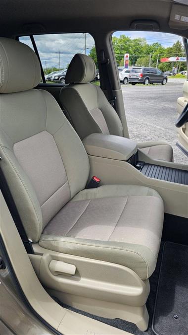 2009 Honda Pilot EX 4x4 4dr SUV, available for sale in Wolcott, New York | Auto Hunter CNY. Wolcott, New York 2009 Honda Pilot EX 4x4 4dr SUV, available for sale in Wolcott, New York | Auto Hunter CNY. Wolcott, New York