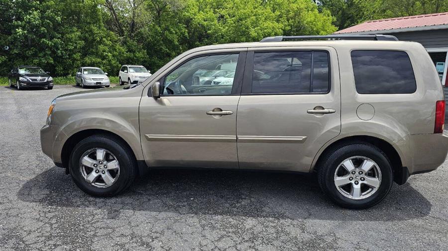 2009 Honda Pilot EX 4x4 4dr SUV, available for sale in Wolcott, New York | Auto Hunter CNY. Wolcott, New York 2009 Honda Pilot EX 4x4 4dr SUV, available for sale in Wolcott, New York | Auto Hunter CNY. Wolcott, New York