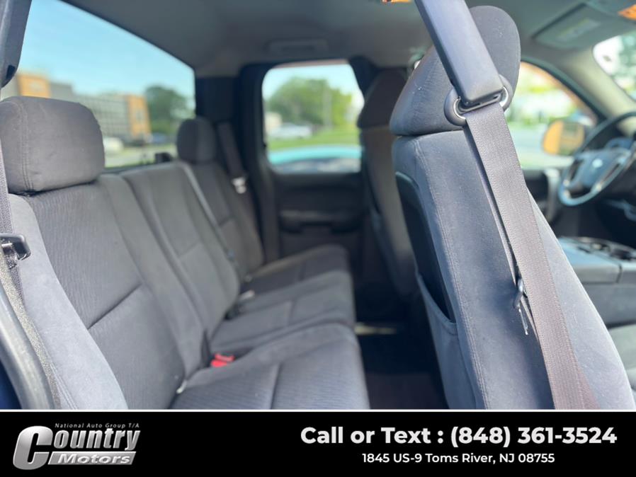 2009 Chevrolet Silverado 1500 4WD Ext Cab 143.5" LT, available for sale in Toms River, New Jersey | Country Motors. Toms River, New Jersey 2009 Chevrolet Silverado 1500 4WD Ext Cab 143.5" LT, available for sale in Toms River, New Jersey | Country Motors. Toms River, New Jersey