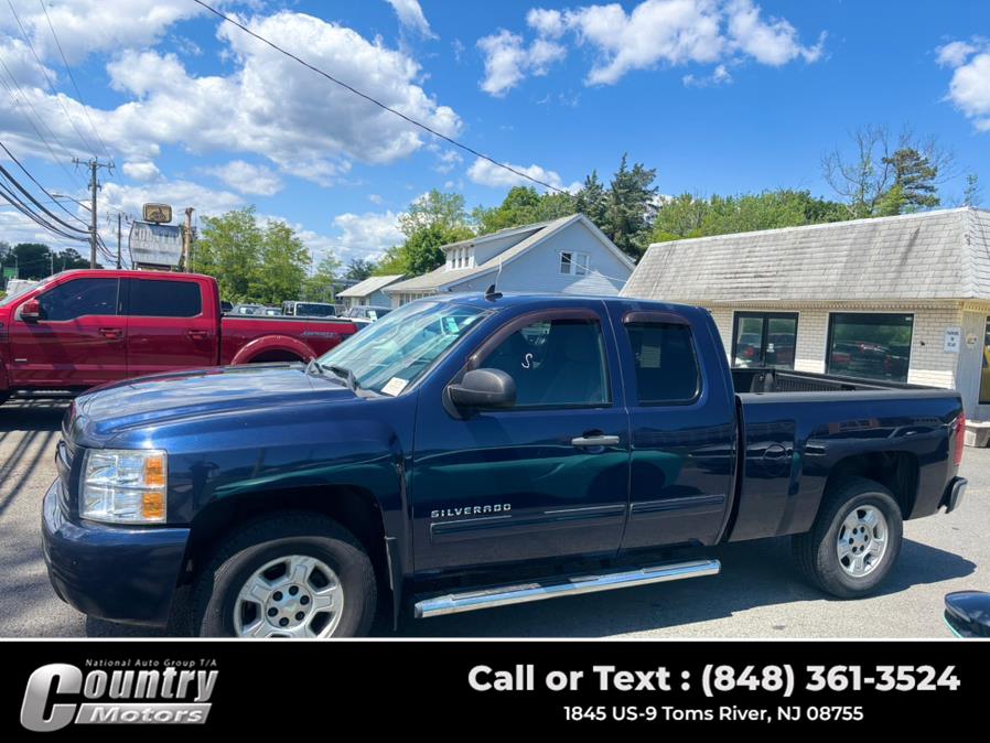 2009 Chevrolet Silverado 1500 4WD Ext Cab 143.5" LT, available for sale in Toms River, New Jersey | Country Motors. Toms River, New Jersey 2009 Chevrolet Silverado 1500 4WD Ext Cab 143.5" LT, available for sale in Toms River, New Jersey | Country Motors. Toms River, New Jersey