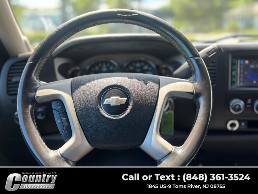 2009 Chevrolet Silverado 1500 4WD Ext Cab 143.5" LT, available for sale in Toms River, New Jersey | Country Motors. Toms River, New Jersey 2009 Chevrolet Silverado 1500 4WD Ext Cab 143.5" LT, available for sale in Toms River, New Jersey | Country Motors. Toms River, New Jersey