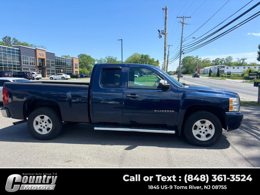 2009 Chevrolet Silverado 1500 4WD Ext Cab 143.5" LT, available for sale in Toms River, New Jersey | Country Motors. Toms River, New Jersey 2009 Chevrolet Silverado 1500 4WD Ext Cab 143.5" LT, available for sale in Toms River, New Jersey | Country Motors. Toms River, New Jersey