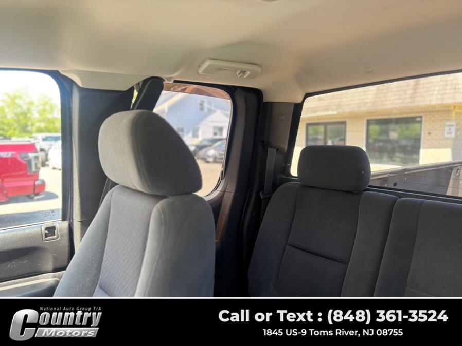 2009 Chevrolet Silverado 1500 4WD Ext Cab 143.5" LT, available for sale in Toms River, New Jersey | Country Motors. Toms River, New Jersey 2009 Chevrolet Silverado 1500 4WD Ext Cab 143.5" LT, available for sale in Toms River, New Jersey | Country Motors. Toms River, New Jersey