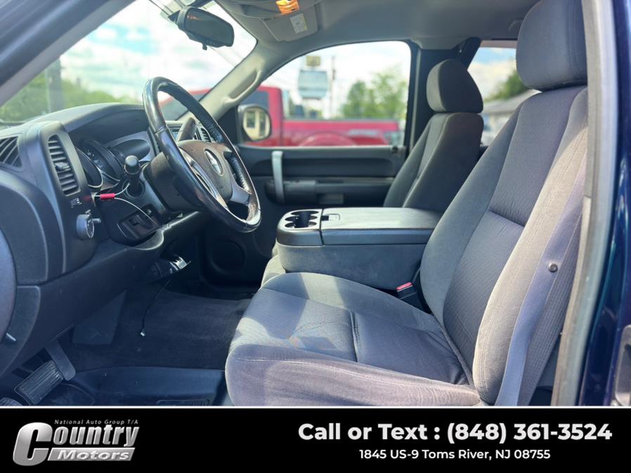 2009 Chevrolet Silverado 1500 4WD Ext Cab 143.5" LT, available for sale in Toms River, New Jersey | Country Motors. Toms River, New Jersey 2009 Chevrolet Silverado 1500 4WD Ext Cab 143.5" LT, available for sale in Toms River, New Jersey | Country Motors. Toms River, New Jersey