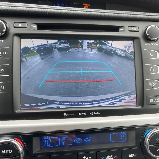 2017 Toyota Highlander XLE V6 AWD (Natl), available for sale in Brooklyn, New York | Top Line Auto Inc.. Brooklyn, New York 2017 Toyota Highlander XLE V6 AWD (Natl), available for sale in Brooklyn, New York | Top Line Auto Inc.. Brooklyn, New York