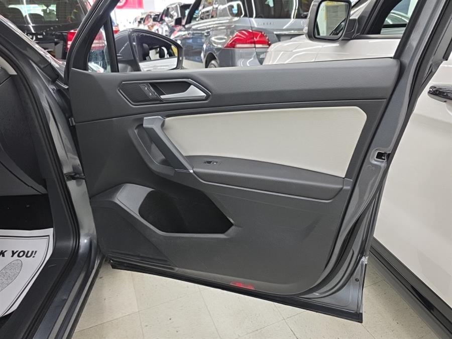 2018 Volkswagen Tiguan 2.0T SE 4MOTION, available for sale in West Haven, Connecticut | Auto Fair Inc.. West Haven, Connecticut 2018 Volkswagen Tiguan 2.0T SE 4MOTION, available for sale in West Haven, Connecticut | Auto Fair Inc.. West Haven, Connecticut