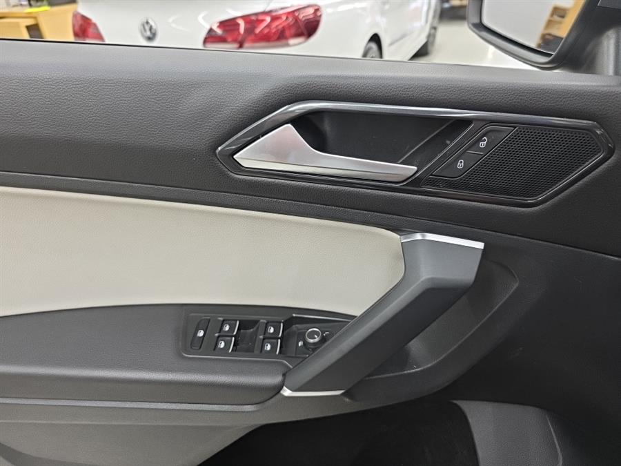 2018 Volkswagen Tiguan 2.0T SE 4MOTION, available for sale in West Haven, Connecticut | Auto Fair Inc.. West Haven, Connecticut 2018 Volkswagen Tiguan 2.0T SE 4MOTION, available for sale in West Haven, Connecticut | Auto Fair Inc.. West Haven, Connecticut