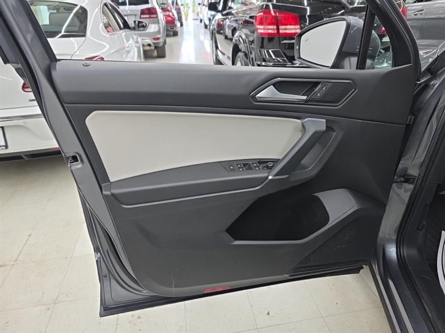 2018 Volkswagen Tiguan 2.0T SE 4MOTION, available for sale in West Haven, Connecticut | Auto Fair Inc.. West Haven, Connecticut 2018 Volkswagen Tiguan 2.0T SE 4MOTION, available for sale in West Haven, Connecticut | Auto Fair Inc.. West Haven, Connecticut