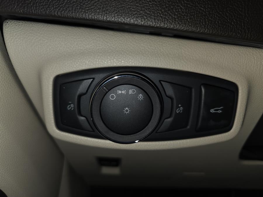 2019 Lincoln MKC Reserve AWD, available for sale in West Haven, Connecticut | Auto Fair Inc.. West Haven, Connecticut 2019 Lincoln MKC Reserve AWD, available for sale in West Haven, Connecticut | Auto Fair Inc.. West Haven, Connecticut