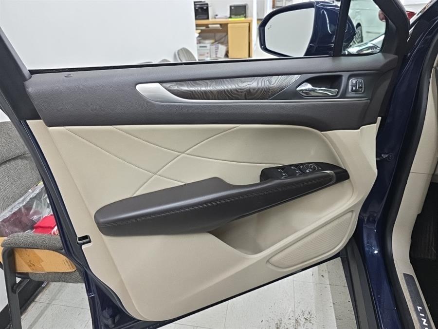 2019 Lincoln MKC Reserve AWD, available for sale in West Haven, Connecticut | Auto Fair Inc.. West Haven, Connecticut 2019 Lincoln MKC Reserve AWD, available for sale in West Haven, Connecticut | Auto Fair Inc.. West Haven, Connecticut