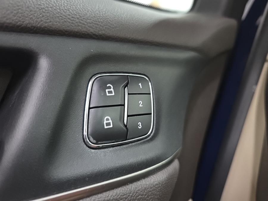 2019 Lincoln MKC Reserve AWD, available for sale in West Haven, Connecticut | Auto Fair Inc.. West Haven, Connecticut 2019 Lincoln MKC Reserve AWD, available for sale in West Haven, Connecticut | Auto Fair Inc.. West Haven, Connecticut