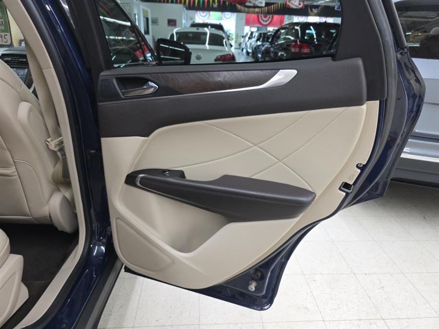 2019 Lincoln MKC Reserve AWD, available for sale in West Haven, Connecticut | Auto Fair Inc.. West Haven, Connecticut 2019 Lincoln MKC Reserve AWD, available for sale in West Haven, Connecticut | Auto Fair Inc.. West Haven, Connecticut