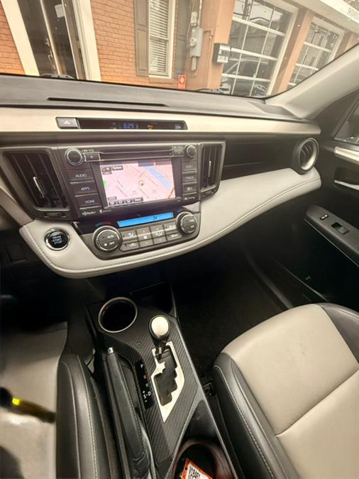 2015 Toyota RAV4 AWD 4dr Limited (Natl), available for sale in Shelton, Connecticut | Center Motorsports LLC. Shelton, Connecticut 2015 Toyota RAV4 AWD 4dr Limited (Natl), available for sale in Shelton, Connecticut | Center Motorsports LLC. Shelton, Connecticut