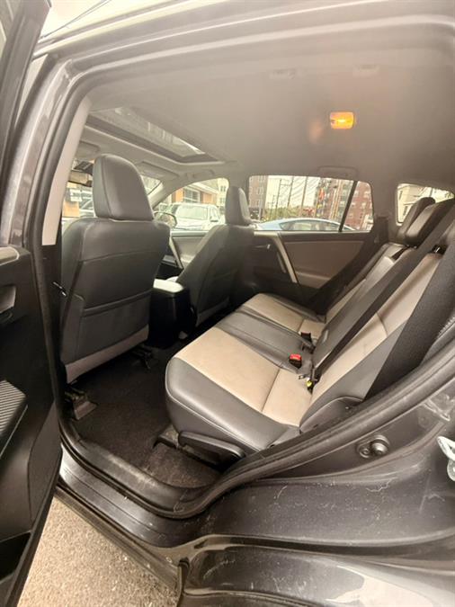 2015 Toyota RAV4 AWD 4dr Limited (Natl), available for sale in Shelton, Connecticut | Center Motorsports LLC. Shelton, Connecticut 2015 Toyota RAV4 AWD 4dr Limited (Natl), available for sale in Shelton, Connecticut | Center Motorsports LLC. Shelton, Connecticut