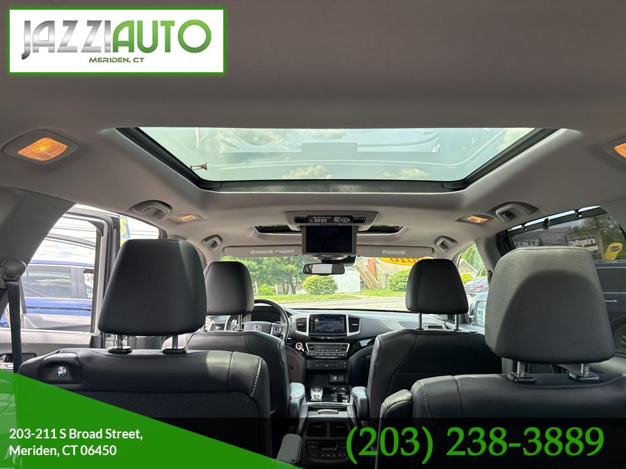 2016 Honda Pilot AWD 4dr Elite w/RES & Navi, available for sale in Meriden, Connecticut | Jazzi Auto Sales LLC. Meriden, Connecticut 2016 Honda Pilot AWD 4dr Elite w/RES & Navi, available for sale in Meriden, Connecticut | Jazzi Auto Sales LLC. Meriden, Connecticut