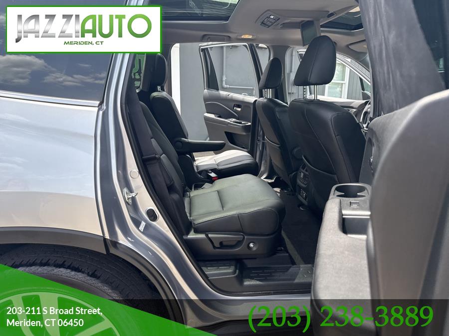 2016 Honda Pilot AWD 4dr Elite w/RES & Navi, available for sale in Meriden, Connecticut | Jazzi Auto Sales LLC. Meriden, Connecticut 2016 Honda Pilot AWD 4dr Elite w/RES & Navi, available for sale in Meriden, Connecticut | Jazzi Auto Sales LLC. Meriden, Connecticut