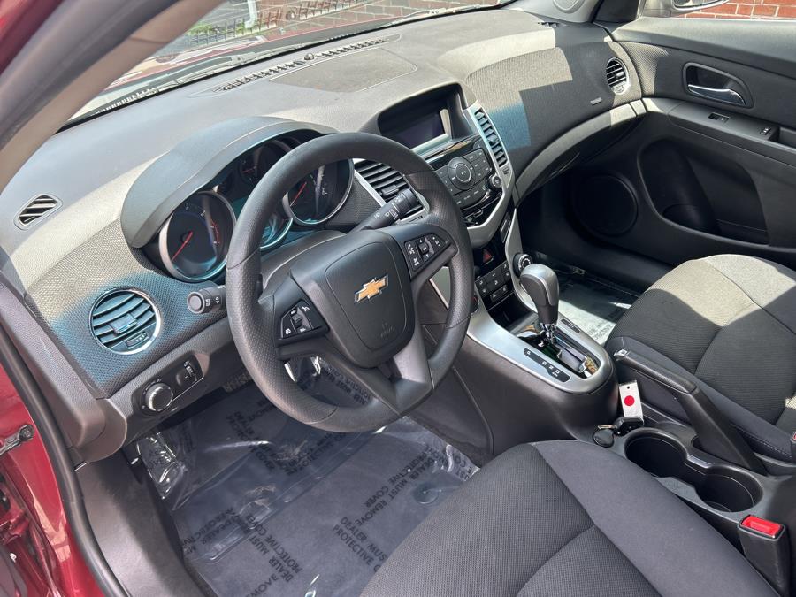 2016 Chevrolet Cruze Limited 4dr Sdn Auto LT w/1LT, available for sale in Middletown, Connecticut | Newfield Auto Sales. Middletown, Connecticut 2016 Chevrolet Cruze Limited 4dr Sdn Auto LT w/1LT, available for sale in Middletown, Connecticut | Newfield Auto Sales. Middletown, Connecticut
