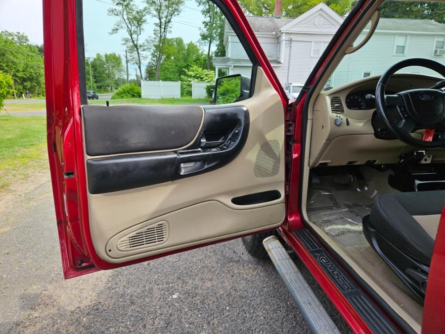 2006 Ford Ranger XLT 4WD Super Cab 4.0V6 Auto, available for sale in East Windsor, Connecticut | Toro Auto. East Windsor, Connecticut 2006 Ford Ranger XLT 4WD Super Cab 4.0V6 Auto, available for sale in East Windsor, Connecticut | Toro Auto. East Windsor, Connecticut