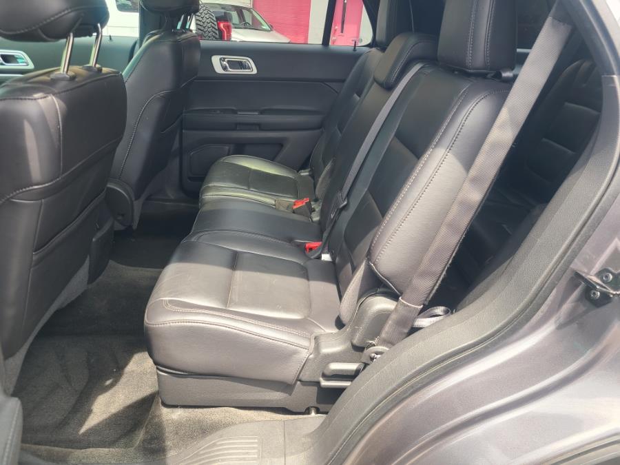 2013 Ford Explorer 4WD 4dr XLT, available for sale in Derby, Connecticut | Bridge Motors LLC. Derby, Connecticut 2013 Ford Explorer 4WD 4dr XLT, available for sale in Derby, Connecticut | Bridge Motors LLC. Derby, Connecticut