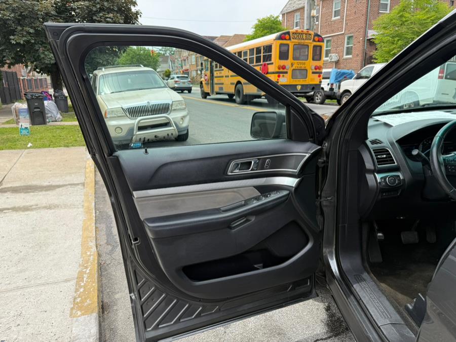 2017 Ford Explorer XLT 4WD, available for sale in Brooklyn, New York | Worlds Best Auto Inc. Brooklyn, New York 2017 Ford Explorer XLT 4WD, available for sale in Brooklyn, New York | Worlds Best Auto Inc. Brooklyn, New York