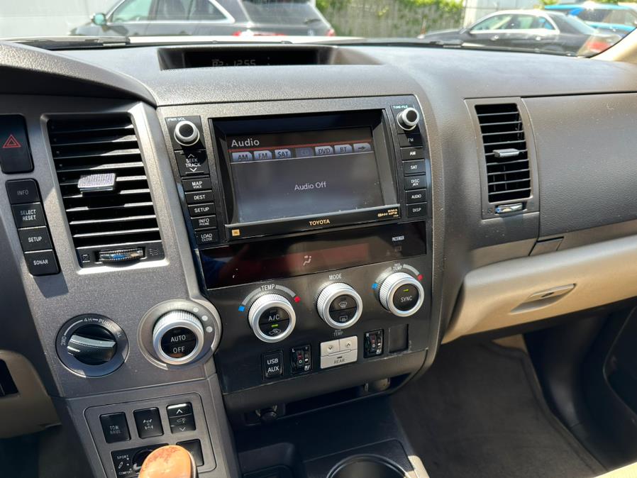 2010 Toyota Sequoia 4WD LV8 6-Spd AT Platinum (Natl), available for sale in South Windsor, Connecticut | Mike And Tony Auto Sales, Inc. South Windsor, Connecticut 2010 Toyota Sequoia 4WD LV8 6-Spd AT Platinum (Natl), available for sale in South Windsor, Connecticut | Mike And Tony Auto Sales, Inc. South Windsor, Connecticut