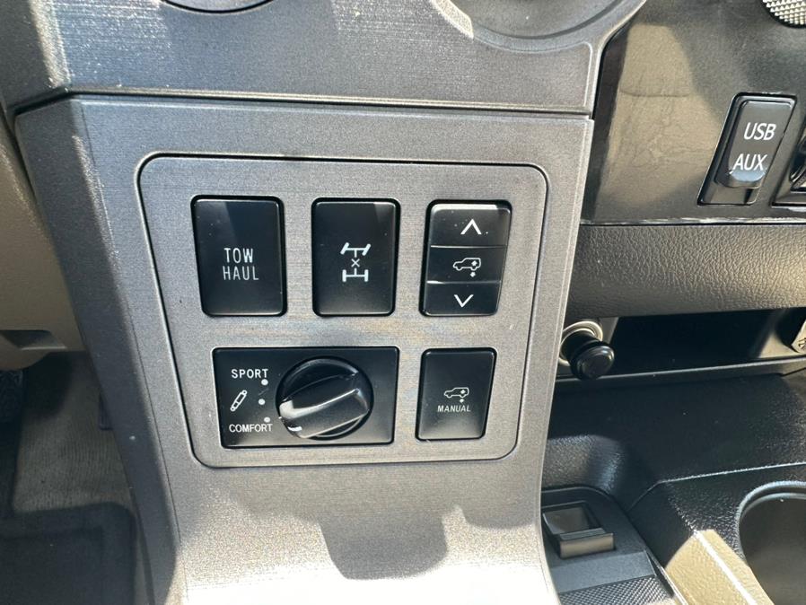 2010 Toyota Sequoia 4WD LV8 6-Spd AT Platinum (Natl), available for sale in South Windsor, Connecticut | Mike And Tony Auto Sales, Inc. South Windsor, Connecticut 2010 Toyota Sequoia 4WD LV8 6-Spd AT Platinum (Natl), available for sale in South Windsor, Connecticut | Mike And Tony Auto Sales, Inc. South Windsor, Connecticut