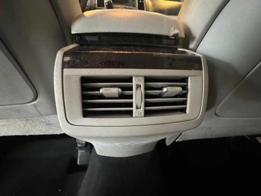 2010 Toyota Venza 4dr Wgn I4 AWD (Natl), available for sale in West Hartford, Connecticut | AutoMax. West Hartford, Connecticut 2010 Toyota Venza 4dr Wgn I4 AWD (Natl), available for sale in West Hartford, Connecticut | AutoMax. West Hartford, Connecticut