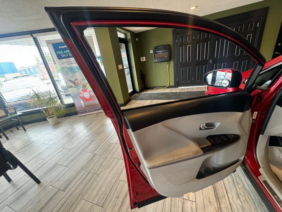 2010 Toyota Venza 4dr Wgn I4 AWD (Natl), available for sale in West Hartford, Connecticut | AutoMax. West Hartford, Connecticut 2010 Toyota Venza 4dr Wgn I4 AWD (Natl), available for sale in West Hartford, Connecticut | AutoMax. West Hartford, Connecticut