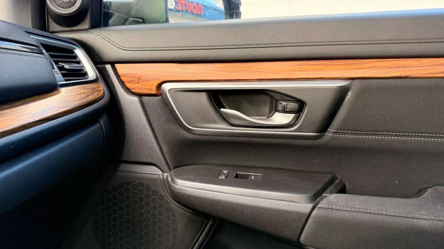 2019 Honda Cr-v EX Sport Utility 4D, available for sale in Linden, New Jersey | Route 27 Auto Mall. Linden, New Jersey 2019 Honda Cr-v EX Sport Utility 4D, available for sale in Linden, New Jersey | Route 27 Auto Mall. Linden, New Jersey