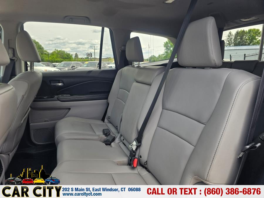 2016 Honda Pilot AWD 4dr EX-L, available for sale in East Windsor, Connecticut | Car City LLC. East Windsor, Connecticut 2016 Honda Pilot AWD 4dr EX-L, available for sale in East Windsor, Connecticut | Car City LLC. East Windsor, Connecticut