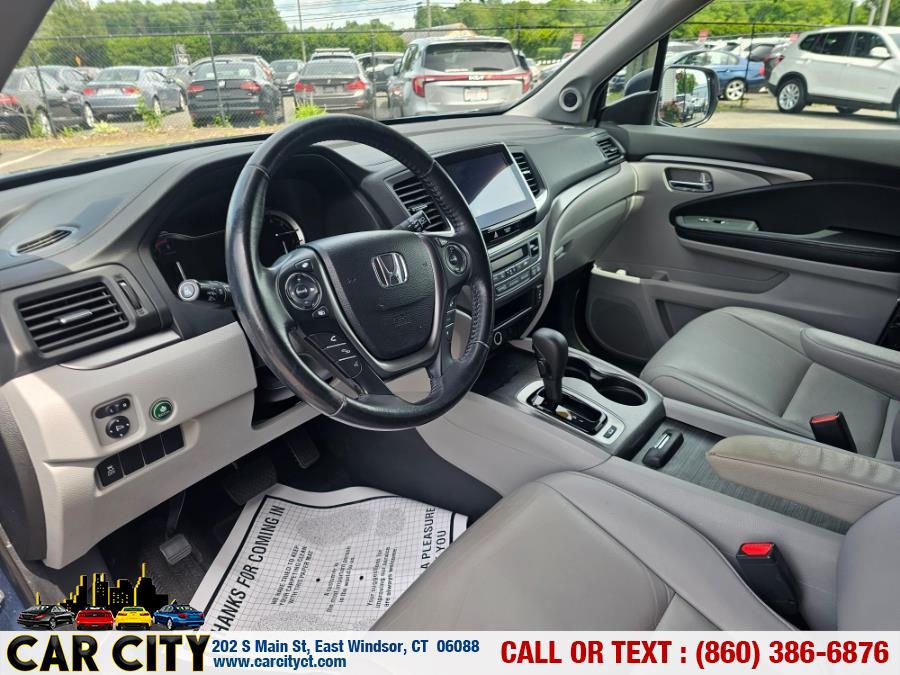 2016 Honda Pilot AWD 4dr EX-L, available for sale in East Windsor, Connecticut | Car City LLC. East Windsor, Connecticut 2016 Honda Pilot AWD 4dr EX-L, available for sale in East Windsor, Connecticut | Car City LLC. East Windsor, Connecticut