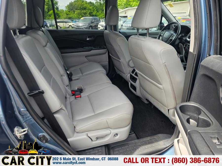 2016 Honda Pilot AWD 4dr EX-L, available for sale in East Windsor, Connecticut | Car City LLC. East Windsor, Connecticut 2016 Honda Pilot AWD 4dr EX-L, available for sale in East Windsor, Connecticut | Car City LLC. East Windsor, Connecticut