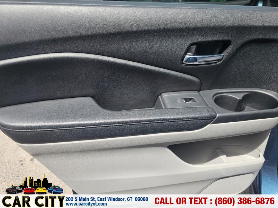 2016 Honda Pilot AWD 4dr EX-L, available for sale in East Windsor, Connecticut | Car City LLC. East Windsor, Connecticut 2016 Honda Pilot AWD 4dr EX-L, available for sale in East Windsor, Connecticut | Car City LLC. East Windsor, Connecticut