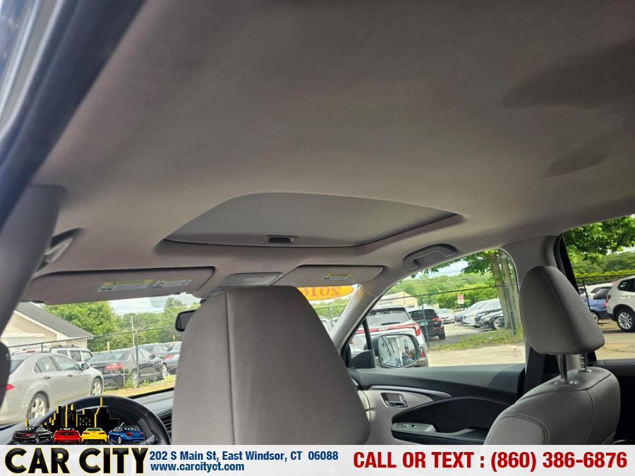 2016 Honda Pilot AWD 4dr EX-L, available for sale in East Windsor, Connecticut | Car City LLC. East Windsor, Connecticut 2016 Honda Pilot AWD 4dr EX-L, available for sale in East Windsor, Connecticut | Car City LLC. East Windsor, Connecticut
