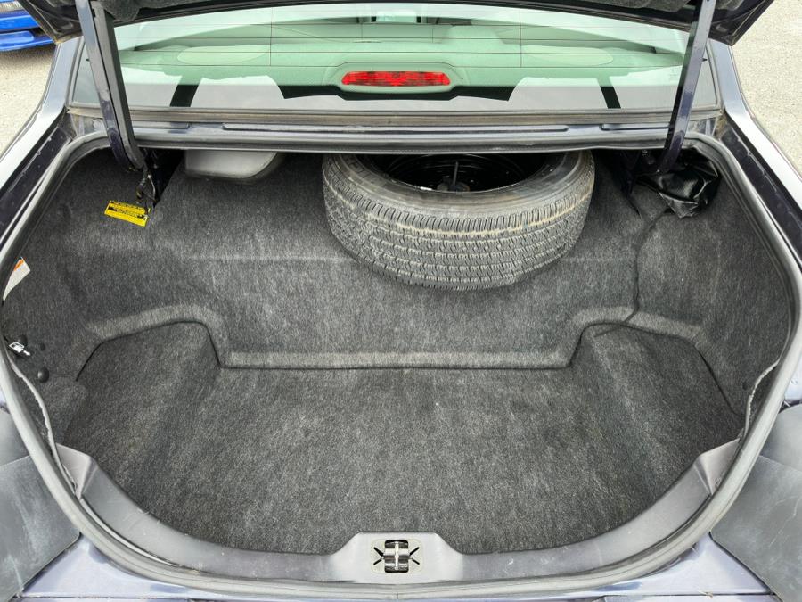 2000 Lincoln Town Car 4dr Sdn Signature, available for sale in Irvington , New Jersey | Auto Haus of Irvington Corp. Irvington , New Jersey 2000 Lincoln Town Car 4dr Sdn Signature, available for sale in Irvington , New Jersey | Auto Haus of Irvington Corp. Irvington , New Jersey