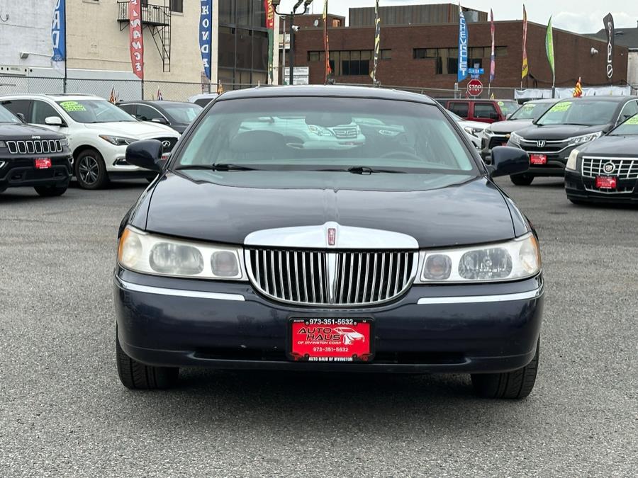 2000 Lincoln Town Car 4dr Sdn Signature, available for sale in Irvington , New Jersey | Auto Haus of Irvington Corp. Irvington , New Jersey 2000 Lincoln Town Car 4dr Sdn Signature, available for sale in Irvington , New Jersey | Auto Haus of Irvington Corp. Irvington , New Jersey