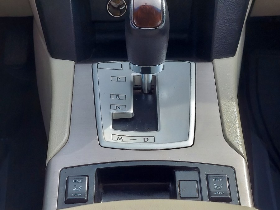 2013 Subaru Legacy 4dr Sdn H4 Auto 2.5i Limited, available for sale in East Windsor, Connecticut | United Auto Sales of E Windsor, Inc. East Windsor, Connecticut 2013 Subaru Legacy 4dr Sdn H4 Auto 2.5i Limited, available for sale in East Windsor, Connecticut | United Auto Sales of E Windsor, Inc. East Windsor, Connecticut