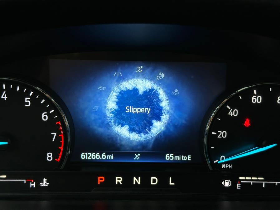 2022 Ford Explorer ST-Line 4WD, available for sale in Hillside, New Jersey | Champion Auto Hillside. Hillside, New Jersey 2022 Ford Explorer ST-Line 4WD, available for sale in Hillside, New Jersey | Champion Auto Hillside. Hillside, New Jersey