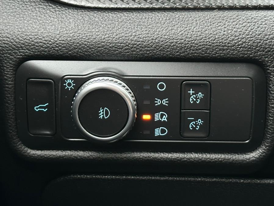 2022 Ford Explorer ST-Line 4WD, available for sale in Hillside, New Jersey | Champion Auto Hillside. Hillside, New Jersey 2022 Ford Explorer ST-Line 4WD, available for sale in Hillside, New Jersey | Champion Auto Hillside. Hillside, New Jersey