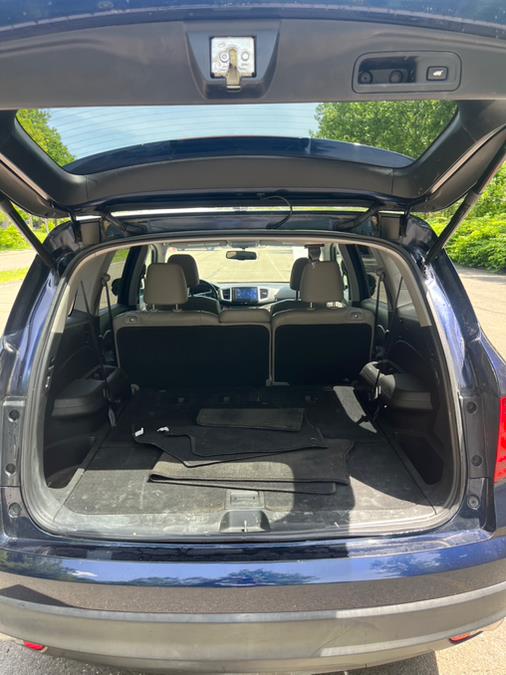 2016 Honda Pilot AWD 4dr EX-L, available for sale in New Britain, Connecticut | Supreme Automotive. New Britain, Connecticut 2016 Honda Pilot AWD 4dr EX-L, available for sale in New Britain, Connecticut | Supreme Automotive. New Britain, Connecticut
