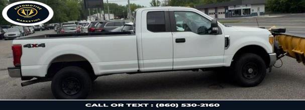 2017 Ford Super Duty F-350 SRW Lariat 4WD SuperCab 8'' Box, available for sale in Online only, Connecticut | CEO DADDY AUTO. Online only, Connecticut 2017 Ford Super Duty F-350 SRW Lariat 4WD SuperCab 8'' Box, available for sale in Online only, Connecticut | CEO DADDY AUTO. Online only, Connecticut