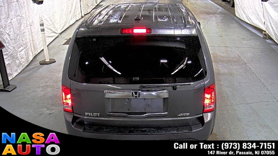 2014 Honda Pilot 4WD 4dr EX-L w/Navi, available for sale in Passaic, New Jersey | Nasa Auto. Passaic, New Jersey 2014 Honda Pilot 4WD 4dr EX-L w/Navi, available for sale in Passaic, New Jersey | Nasa Auto. Passaic, New Jersey