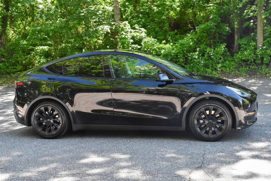2021 Tesla Model y Long Range AWD 4dr Crossover, available for sale in Great Neck, New York | Camy Cars. Great Neck, New York 2021 Tesla Model y Long Range AWD 4dr Crossover, available for sale in Great Neck, New York | Camy Cars. Great Neck, New York