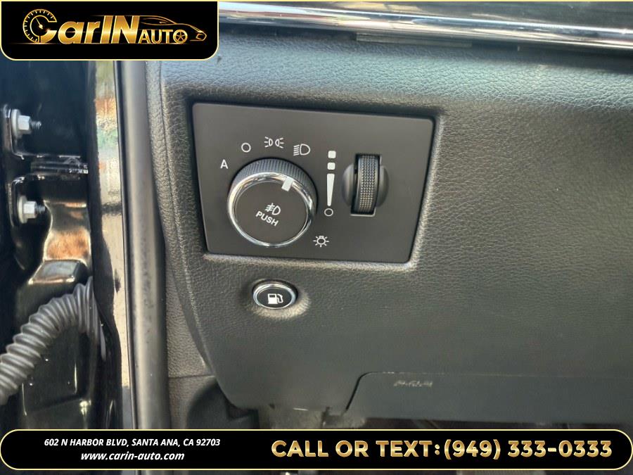 2016 Jeep Grand Cherokee RWD 4dr Overland, available for sale in Santa Ana, California | Carin Auto. Santa Ana, California 2016 Jeep Grand Cherokee RWD 4dr Overland, available for sale in Santa Ana, California | Carin Auto. Santa Ana, California