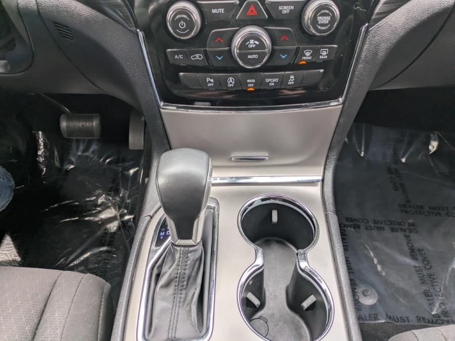 2019 Jeep Grand Cherokee Laredo E 4x4, available for sale in Long Island City, New York | Luxury Of Queens. Long Island City, New York 2019 Jeep Grand Cherokee Laredo E 4x4, available for sale in Long Island City, New York | Luxury Of Queens. Long Island City, New York