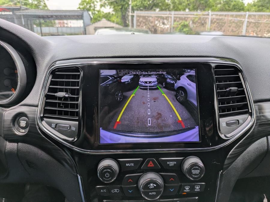 2019 Jeep Grand Cherokee Laredo E 4x4, available for sale in Long Island City, New York | Luxury Of Queens. Long Island City, New York 2019 Jeep Grand Cherokee Laredo E 4x4, available for sale in Long Island City, New York | Luxury Of Queens. Long Island City, New York